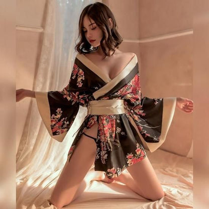セクシーコスプレ 和服 ランジェリー セクシー 着物 コスプレ 花魁 浴衣 寝間着 黒 | 桜柄 ガウン